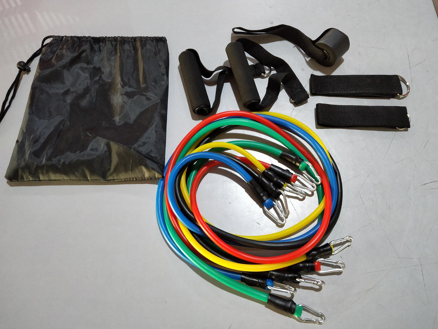 Fitness Rally Elastic Resistance Band – Train Anywhere, Anytime!